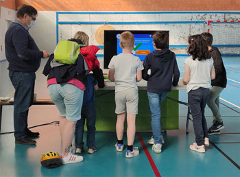 Atelier pour les enfants lors d'une action de prévention à ANGERS Reproduction interdite -Prev2r